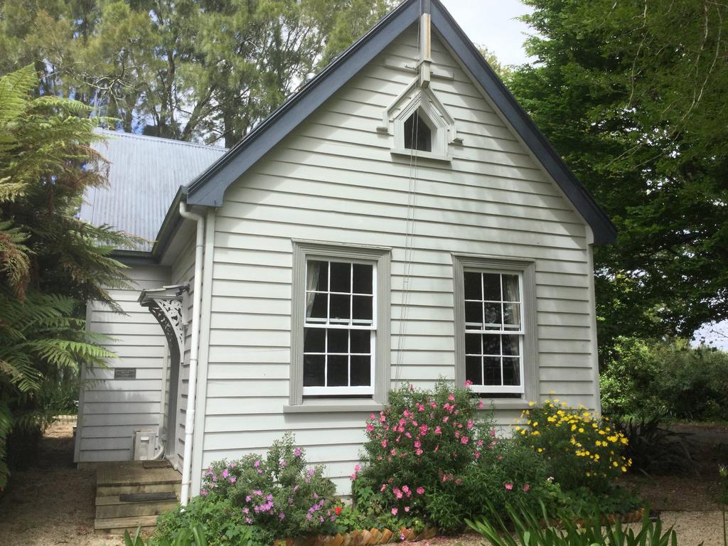 The Old School House Guest House Te Awamutu Exterior foto